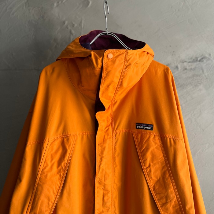 90s "Patagonia" orangecolor nylon storm jacket | Vintage.City 빈티지숍, 빈티지 코디 정보