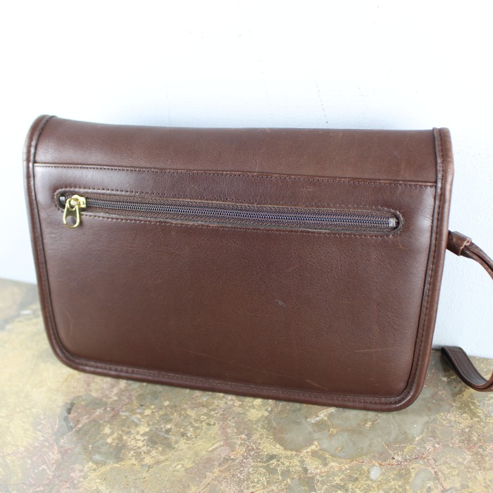 OLD COACH TURN LOCK LEATHER CLUTCH BAG MADE IN USA/オールドコーチターンロックレザークラッチバッグ | Vintage.City 古着屋、古着コーデ情報を発信