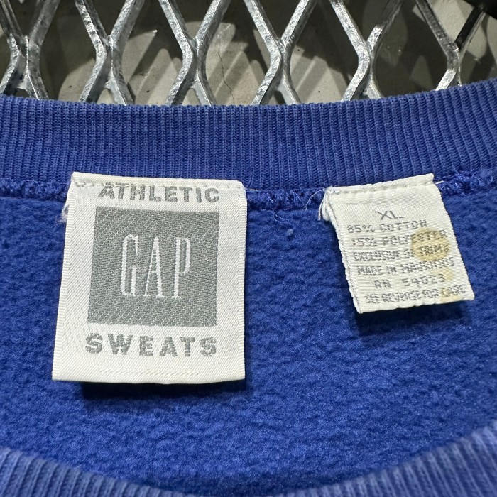 90s【GAP】Sweat Shirt “V Gusset” | Vintage.City 古着屋、古着コーデ情報を発信