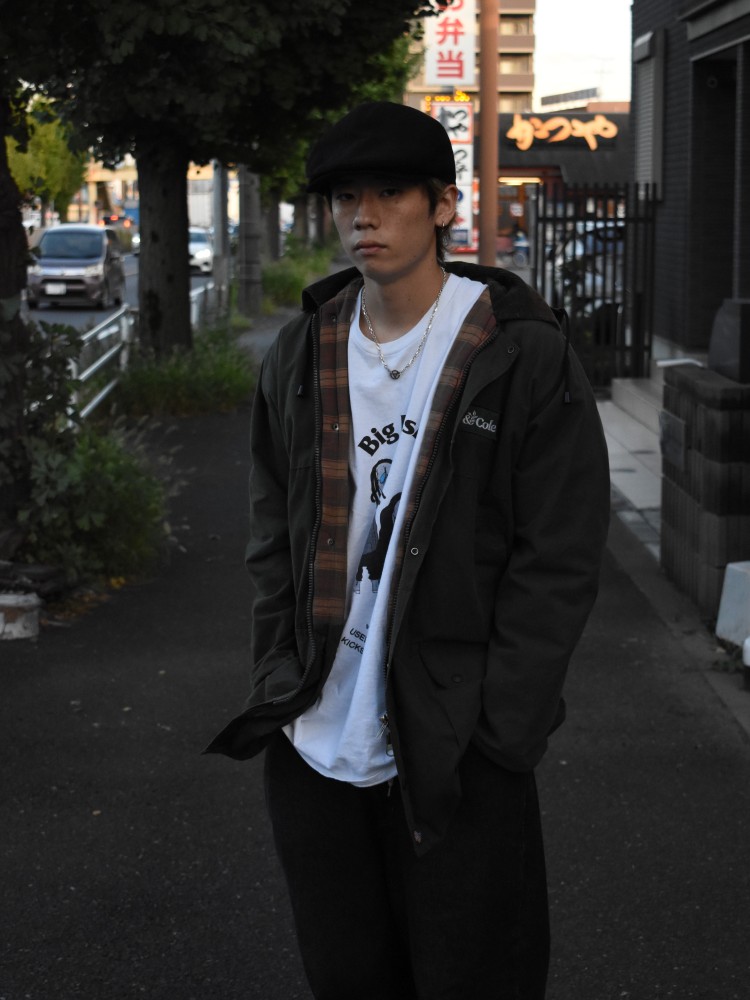 90's Dickies oiled cotton jacket

イギリス生鮮食品販売企業
Abel&Cole の従業員支給ジャケット

珍しい Made in England!

取り外せるフード付きのgood condition! | Check out vintage snap at Vintage.City