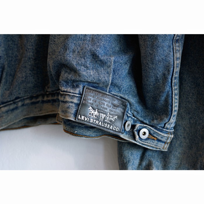 1980s EU “Levi's” 70611 Orange Tab Vintage Denim Jacket | Vintage.City Vintage Shops, Vintage Fashion Trends