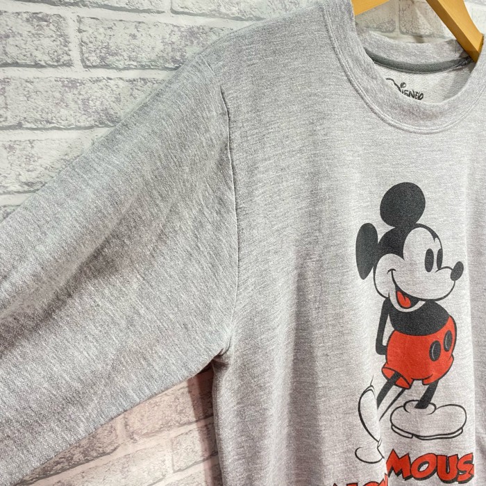 【SALE】ディズニー　90's 古着スウェット　ミッキーマウス　バックプリント　ビッグプリント　グレー | Vintage.City Vintage Shops, Vintage Fashion Trends