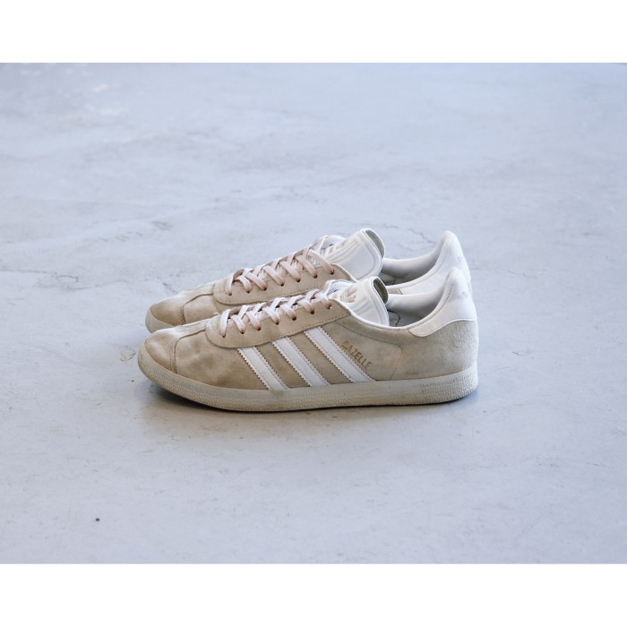 “adidas” Gazelle Classic Sneakers | Vintage.City 빈티지숍, 빈티지 코디 정보