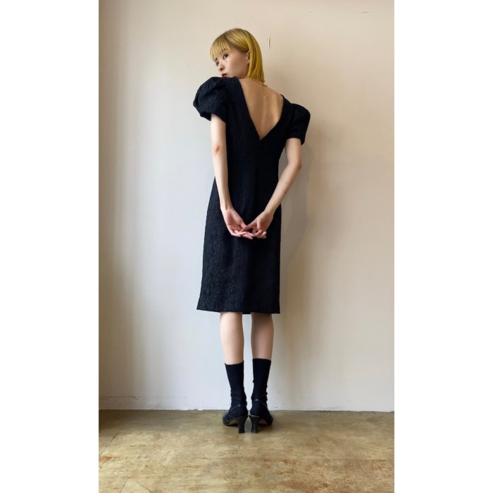 back open puff sleeves dress | Vintage.City 古着屋、古着コーデ情報を発信