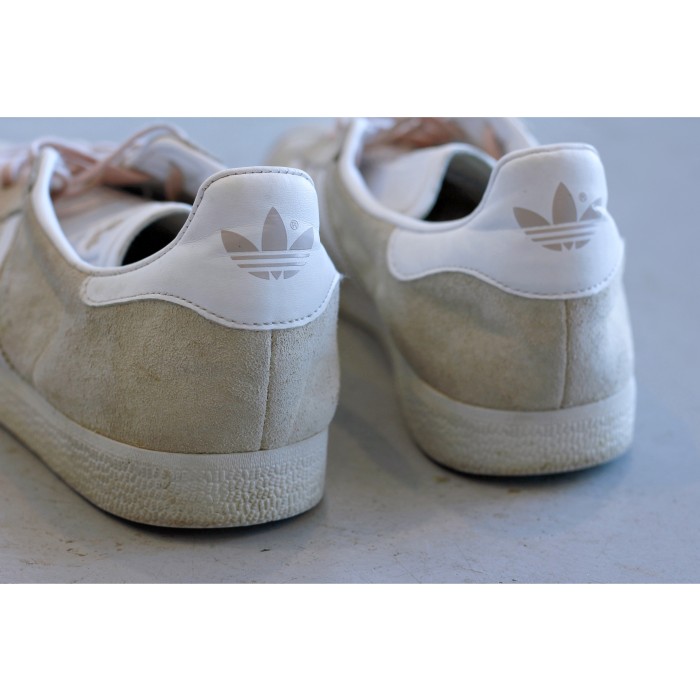 “adidas” Gazelle Classic Sneakers | Vintage.City 古着屋、古着コーデ情報を発信