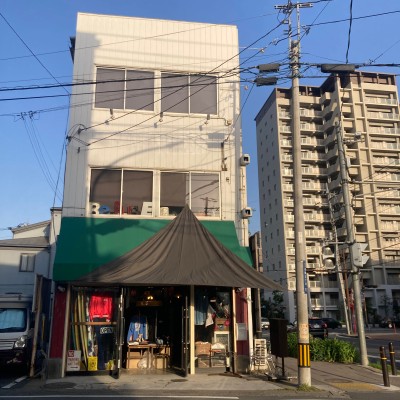 REFUGE | Discover unique vintage shops in Japan on Vintage.City