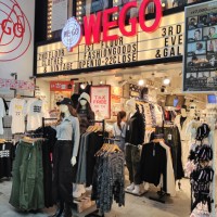 WEGO 心斎橋3号店 | Discover unique vintage shops in Japan on Vintage.City