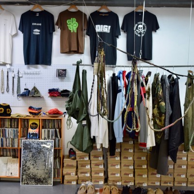 CAGERATTLERS | Discover unique vintage shops in Japan on Vintage.City