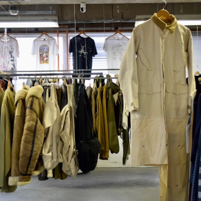 CAGERATTLERS | Vintage Shops, Buy and sell vintage fashion items on Vintage.City