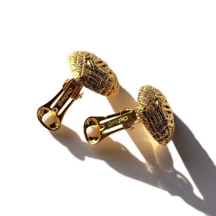 「Christian Dior」 Vintage Gold Tone Old Logo Heart Design Earrings | Vintage.City 빈티지숍, 빈티지 코디 정보