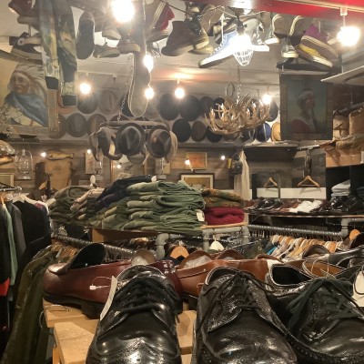 SALERS | Discover unique vintage shops in Japan on Vintage.City