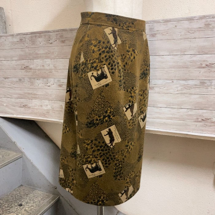 ヴィンテージ　スカート　カーキ色　動物柄　vintage skirt | Vintage.City 古着屋、古着コーデ情報を発信
