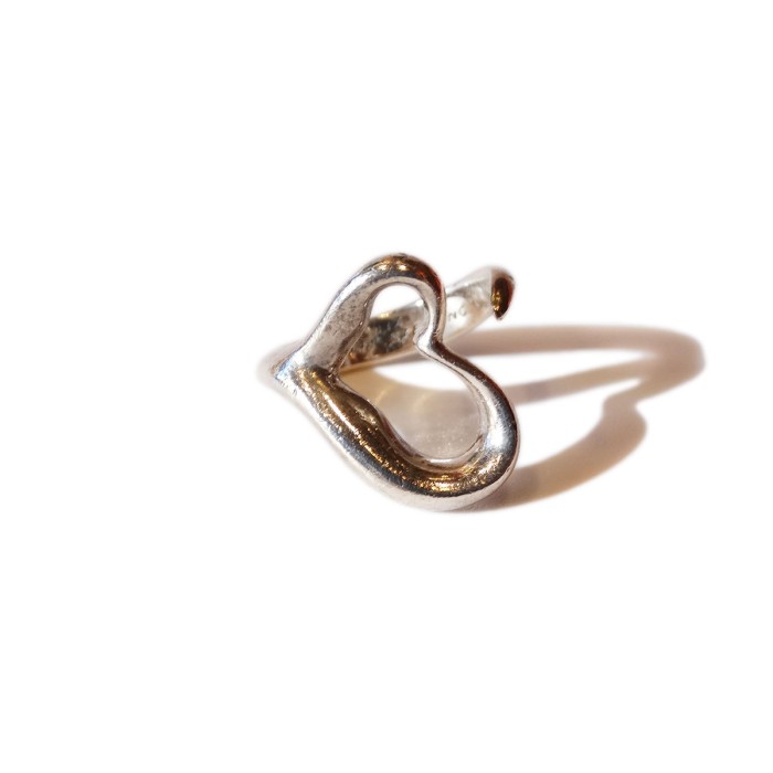 「Tiffany& Co.」 Open Heart Designed By Elsa Peretti Vintage Silver 925 Ring | Vintage.City 古着屋、古着コーデ情報を発信