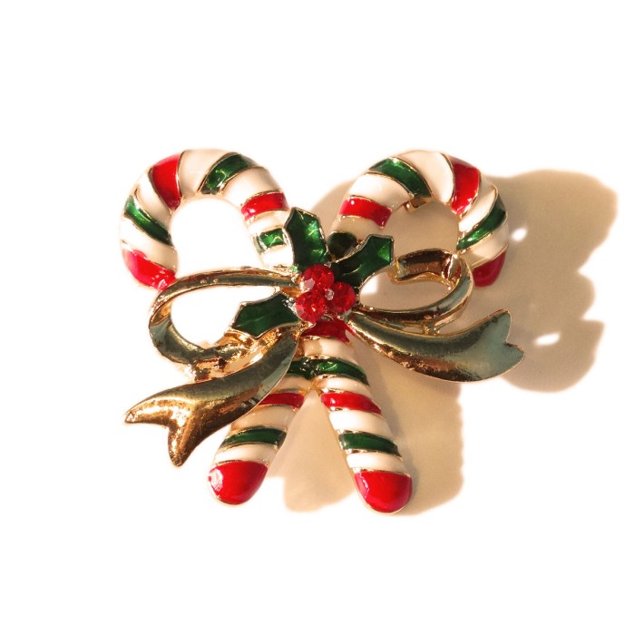 80s Vintage Christmas Candy Cane Brooch | Vintage.City 古着屋、古着コーデ情報を発信