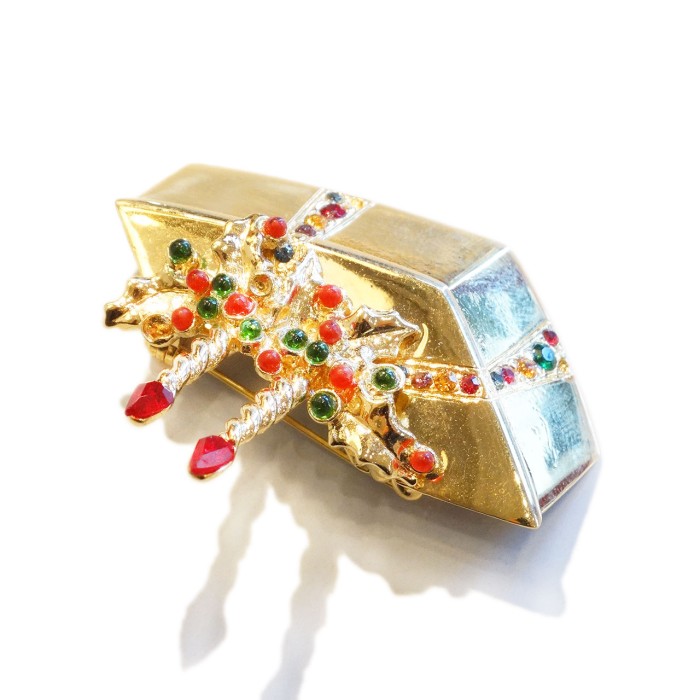 Christmas gift box rhinestone brooch | Vintage.City 빈티지숍, 빈티지 코디 정보