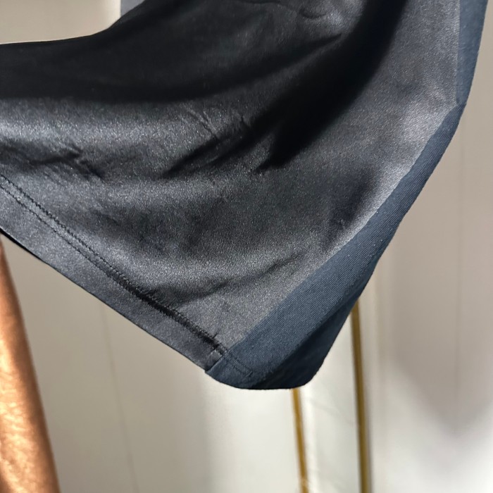 Givenchy Silk 100% Zip Tee Black | Vintage.City 빈티지숍, 빈티지 코디 정보