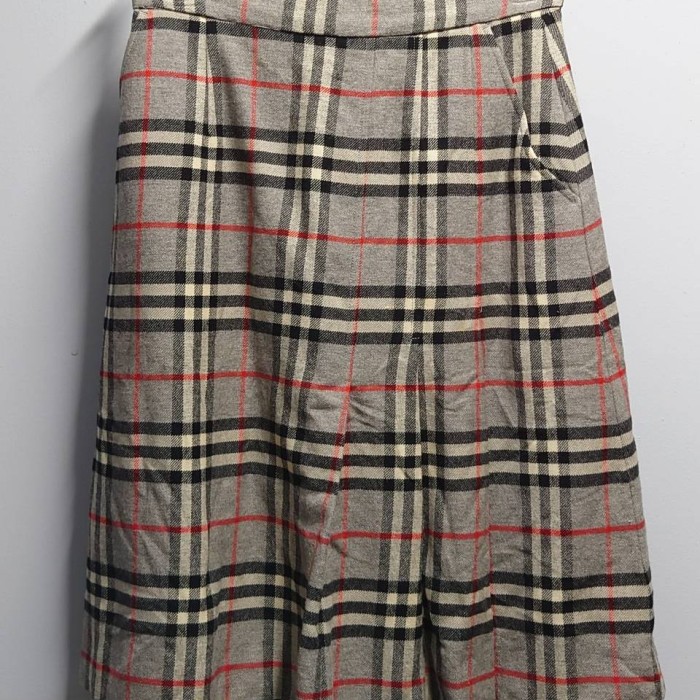 90’s Burberrys ノバチェック ウール スカート グレー サイズ66 | Vintage.City 빈티지숍, 빈티지 코디 정보