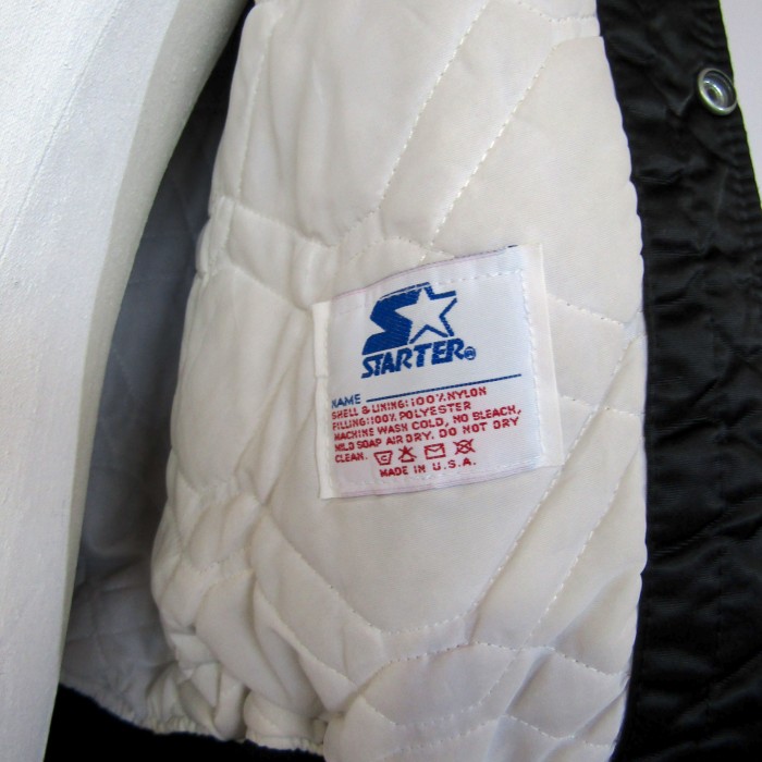90’s STARTER Nylon Carolina Panthers Bomber Jacket U.S Made SizeM | Vintage.City 古着屋、古着コーデ情報を発信