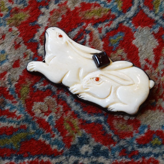 「Amy Kahn Russell」 two rabbits silver brooch & pendant top | Vintage.City 빈티지숍, 빈티지 코디 정보