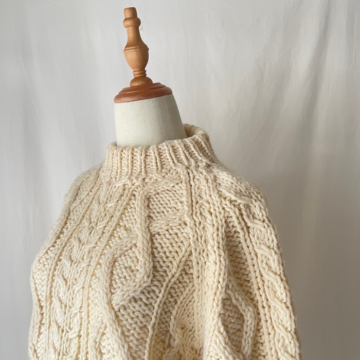 mock neck cable knit | Vintage.City 古着屋、古着コーデ情報を発信