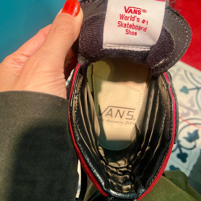 VANS スニーカー 限定品 SK8-HI スケートハイ 赤 黒 ハイカット 24.5cm 靴 | Vintage.City 古着屋、古着コーデ情報を発信