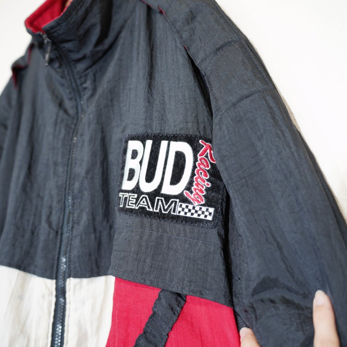 USA VINTAGE official product BUDWEISER EMBROIDERY DESIGN HIGH NECK ZIP UP BLOUSON/アメリカ古着バドワイザー刺繍デザインハイネックジップアップブルゾン | Vintage.City 빈티지숍, 빈티지 코디 정보