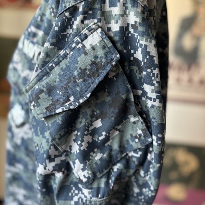 U.S.NAVY アメリカ海軍 NWU デジタルカモ ワークシャツ usnavy シルバー 刺繍 | Vintage.City 古着屋、古着コーデ情報を発信