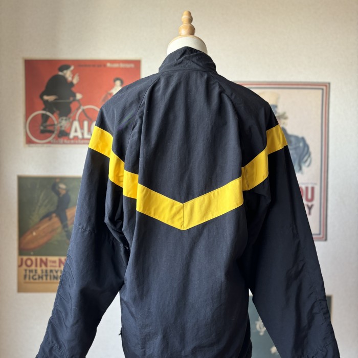 U.S.ARMY アメリカ軍 APFU トレーニング ジャケット ブラック フィットネス | Vintage.City 古着屋、古着コーデ情報を発信