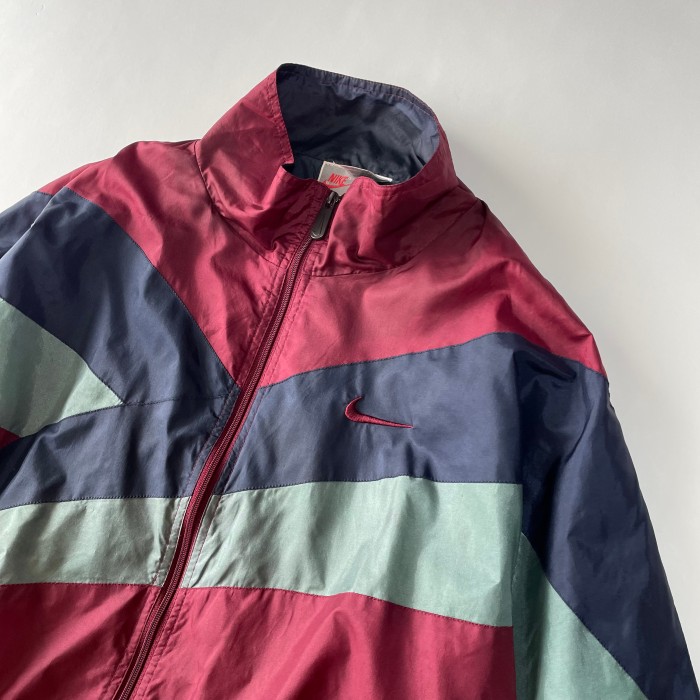90's NIKE Swoosh Embroidery Nylon Jacket | Vintage.City 古着屋、古着コーデ情報を発信