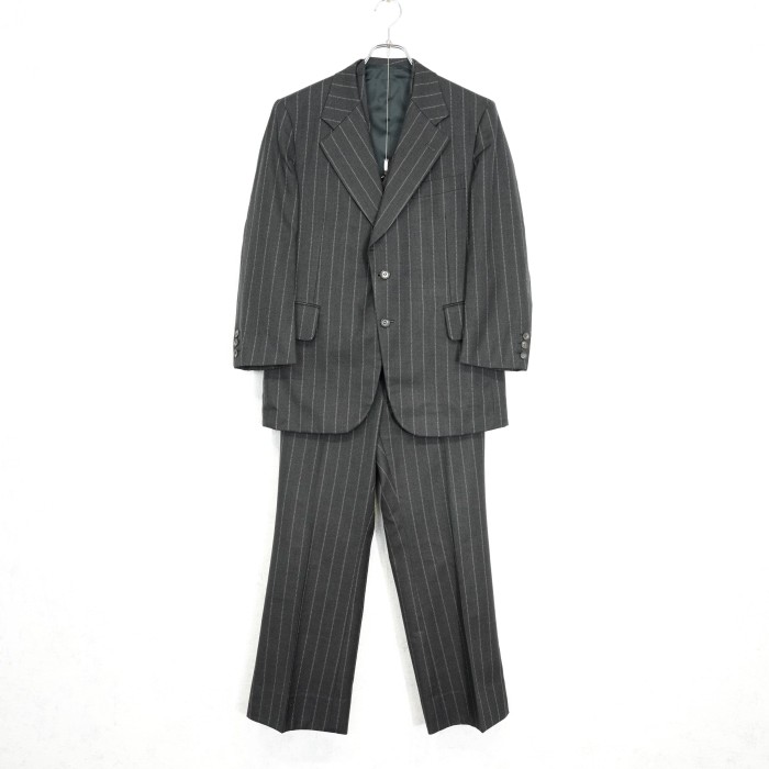 *SPECIAL ITEM* EU VINTAGE STRIPE PATTERNED WOOL 3 PIECE SET UP SUIT/ヨーロッパ古着ストライプ柄ウールスリーピースセットアップスーツ | Vintage.City 古着屋、古着コーデ情報を発信