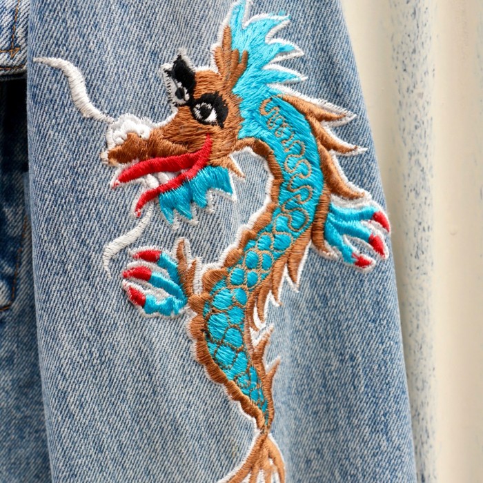 【"CUSTOM Levi's" soubenir embroidery denim jacket】 | Vintage.City 빈티지숍, 빈티지 코디 정보