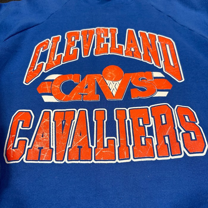 Fruit of the loom Sweat “CAVALIERS” | Vintage.City 古着屋、古着コーデ情報を発信