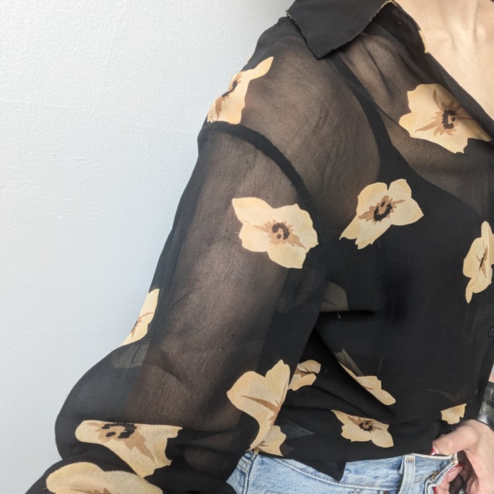 Flower print sheer blouse | Vintage.City Vintage Shops, Vintage Fashion Trends