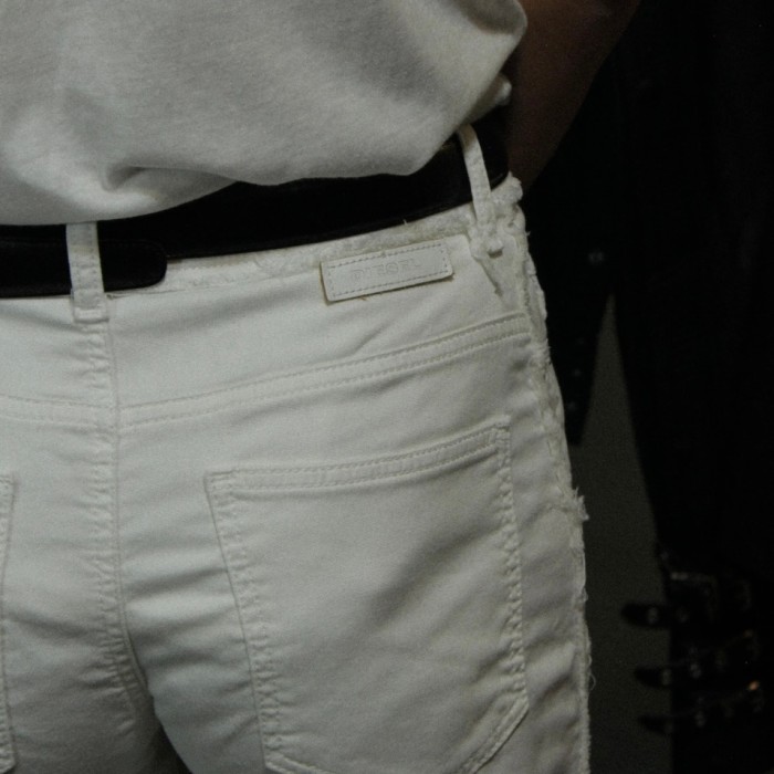 Diesel wrinkled white straight pants | Vintage.City 빈티지숍, 빈티지 코디 정보