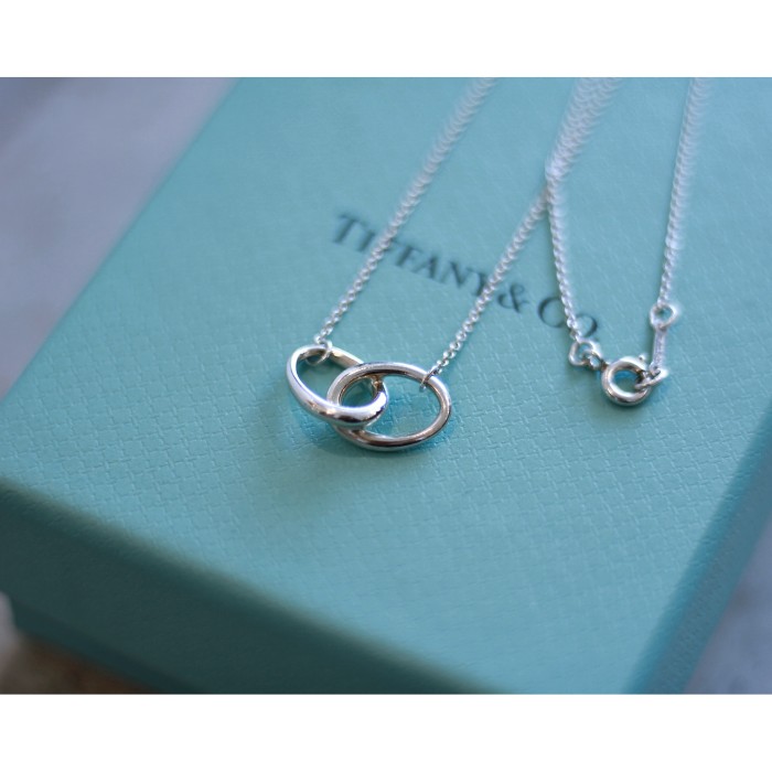 Old “Tiffany&Co.” Double Loop Silver Necklace | Vintage.City 古着屋、古着コーデ情報を発信