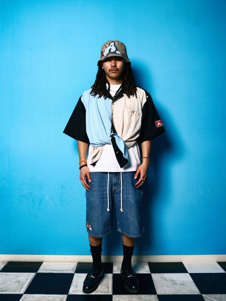 Styling

TOPS : REMAKE OPEN COLLAR S/S SHIRT /

AWESOME BOY RECYCLE A LOGO TEE(WHITE)

SHORTS : REMAKE BAGGY DENIM SHORT(PART8)

HEADWEAR : "A" BUCKET HAT(DESERT CAMO3)

 | 古着コーデスナップは、Vintage.Cityでチェック