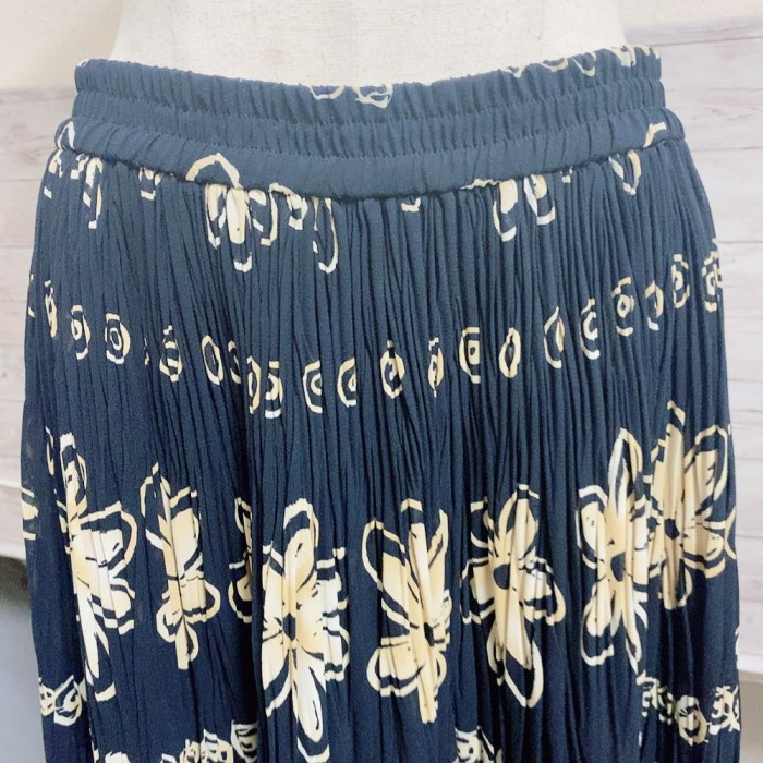 ヴィンテージ　ロングスカート　黒　花柄　プリーツスカート　vintage skirt | Vintage.City 古着屋、古着コーデ情報を発信