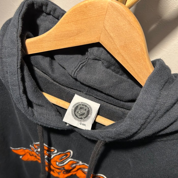 【NHL】 刺繍ロゴパーカー XLsize フィラデルフィア・フライヤーズ | Vintage.City 古着屋、古着コーデ情報を発信