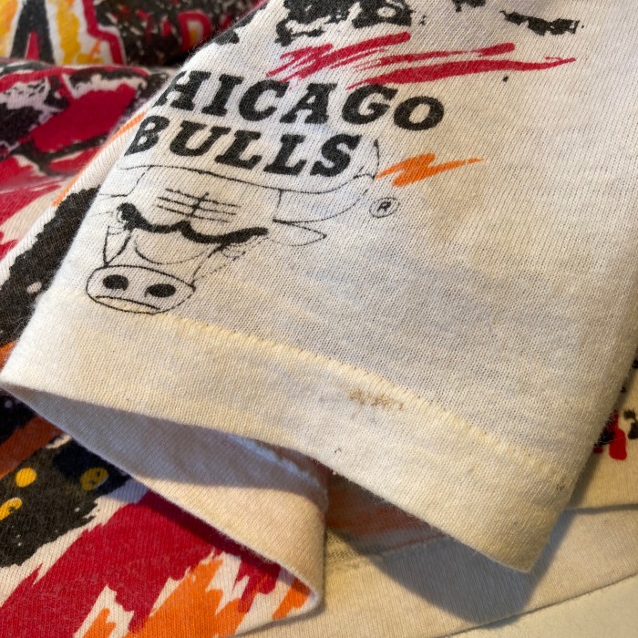 90's CHICAGO BULLS 大版プリントTシャツ made in U.S.A (SIZE XL) | Vintage.City 빈티지숍, 빈티지 코디 정보