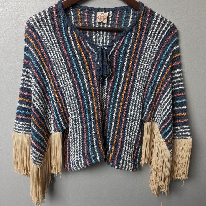 Arm fringe summer knit tops | Vintage.City Vintage Shops, Vintage Fashion Trends