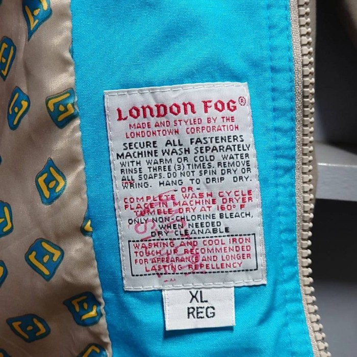 90’s LONDON FOG フード付き ジップアップ ジャケット ベージュ XL 裏地総柄 IDEALジップ | Vintage.City 古着屋、古着コーデ情報を発信