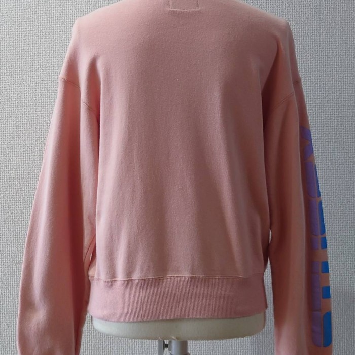 STUSSY スリーブロゴ スウェット ピンク系 S 日本製 | Vintage.City 古着屋、古着コーデ情報を発信
