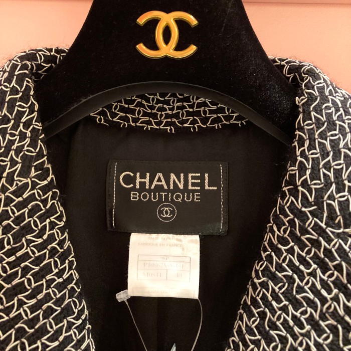 Chanel 1998 single-breasted tweed blazer. | Vintage.City 古着屋、古着コーデ情報を発信