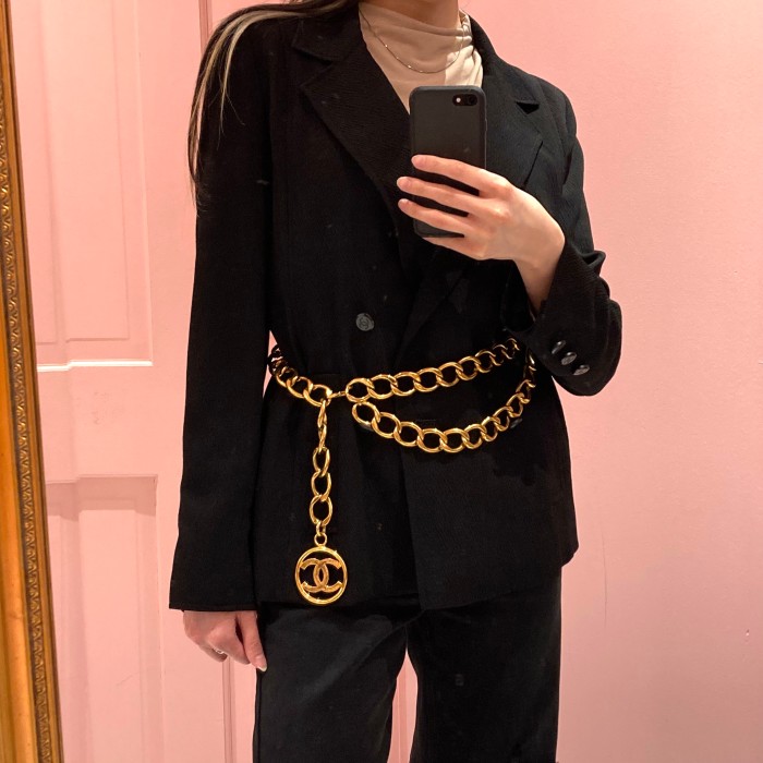 Chanel Double Chain Belt. | Vintage.City 古着屋、古着コーデ情報を発信