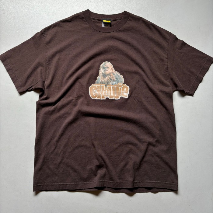 00s STARWARS ''CHeWie'' print T-shirt “size XL” スターウォーズ チューバッカ プリントTシャツ ダークブラウン | Vintage.City Vintage Shops, Vintage Fashion Trends