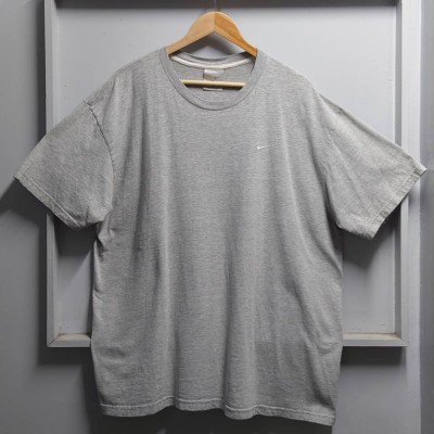 00’s NIKE ミニスウッシュ Tシャツ 杢グレー XL 半袖 2000年代 | Vintage.City 빈티지숍, 빈티지 코디 정보