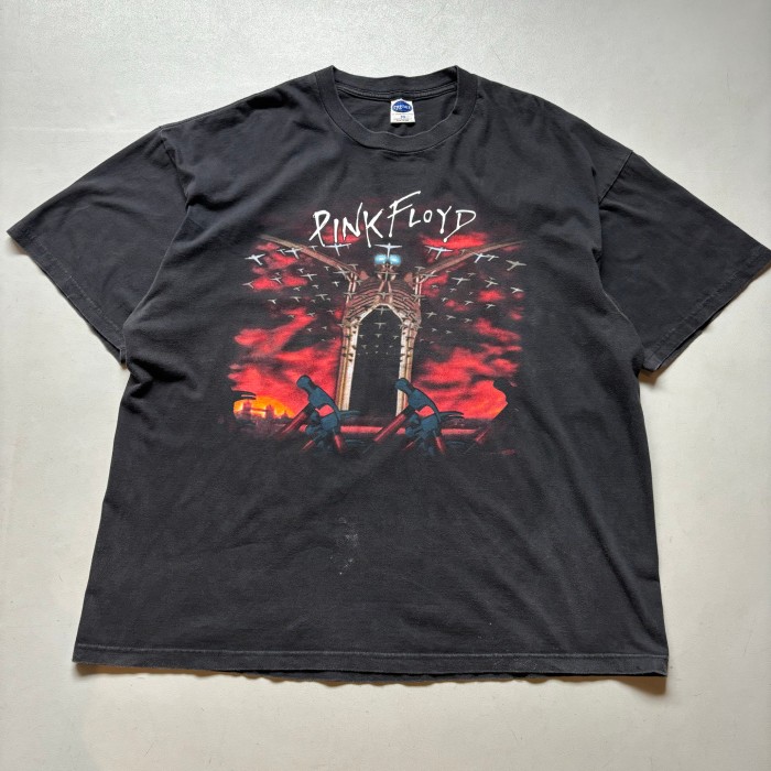PINKFLOYD band T-shirt “THE WALL” “size XXL” ピンクフロイド バンドTシャツ アルバム ザ・ウォール ビッグサイズ 黒ボディ | Vintage.City 古着屋、古着コーデ情報を発信