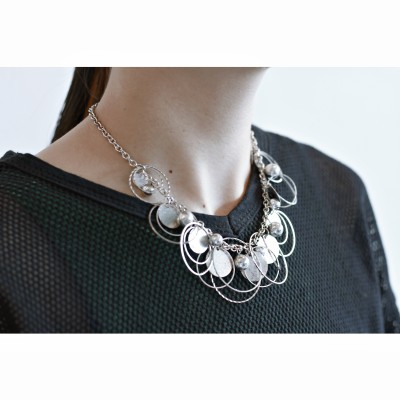 American Vintage Silver Circle Necklace | Vintage.City Vintage Shops, Vintage Fashion Trends