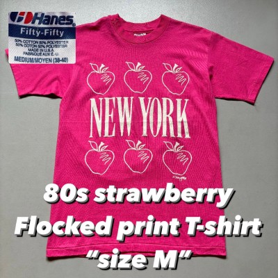 80s strawberry Flocked print T-shirt “size M” 80年代 イチゴ柄 フロッキープリント 発泡 Tシャツ ピンク | Vintage.City Vintage Shops, Vintage Fashion Trends