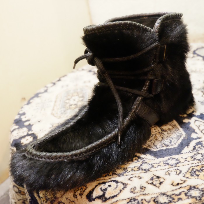 dsquared2 fur boots | Vintage.City Vintage Shops, Vintage Fashion Trends